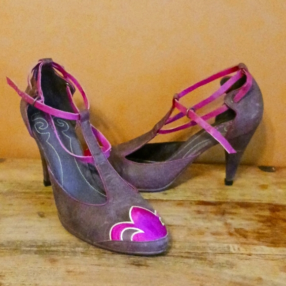 Diesel Shoes - Diesel, purple/burgundy, distressed genuine leather heels, size 10 (41)